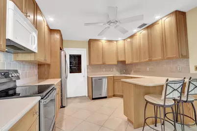 13 Ironwood Way N, Palm Beach Gardens, FL 33418 - Photo 11