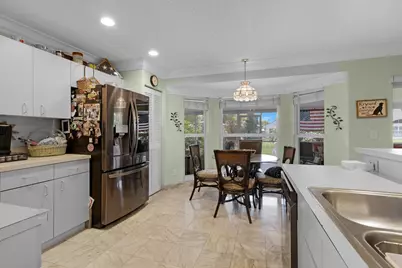 5525 NW 54th Circle, Coconut Creek, FL 33073 - Photo 9