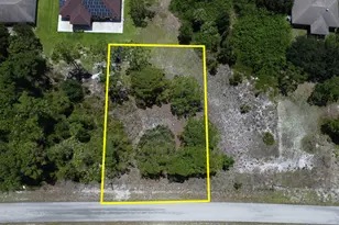 518 Cottonwood Ave S, Lehigh Acres, FL 33974 - Photo 1