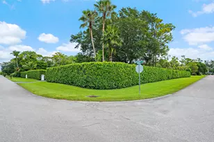 14039 Greentree Trail, Wellington, FL 33414 - Photo 27