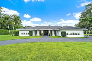 14039 Greentree Trail, Wellington, FL 33414 - Photo 3