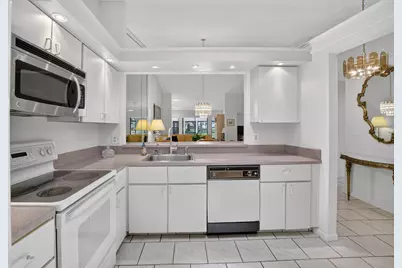 10546 Beach Palm Court #B, Boynton Beach, FL 33437 - Photo 11
