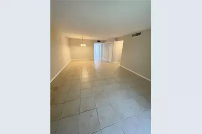 197 Lakeview Drive #202, Weston, FL 33326 - Photo 5