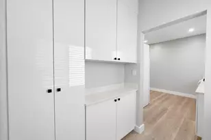 1905 Monroe St, Hollywood, FL 33020 - Photo 9