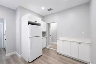 1905 Monroe St, Hollywood, FL 33020 - Photo 11