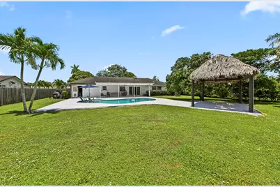 7635 Oakmont Drive, Lake Worth, FL 33467 - Photo 7