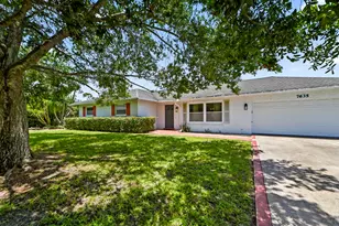 7635 Oakmont Dr, Lake Worth, FL 33467 - Photo 7
