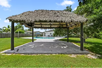 7635 Oakmont Drive, Lake Worth, FL 33467 - Photo 27