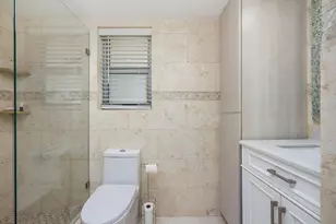 3654 Via Poinciana, Lake Worth, FL 33467 - Photo 9