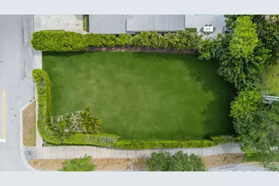 246 Gray Street, West Palm Beach, FL 33405 - Photo 1