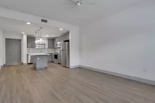 540 NE 14th Ct, Fort Lauderdale, FL 33304 - Photo 3