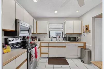20974 Concord Green Drive E, Boca Raton, FL 33433 - Photo 11