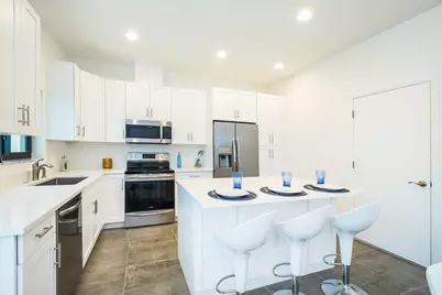 1036 NE 33rd Street #1036, Oakland Park, FL 33334 - Photo 3
