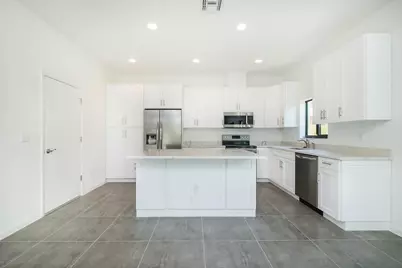 1036 NE 33rd Street #1036, Oakland Park, FL 33334 - Photo 5