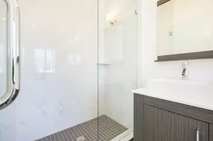 1036 NE 33rd St, Oakland Park, FL 33334 - Photo 21