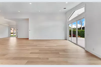 13878 Palm Grove Place, Palm Beach Gardens, FL 33418 - Photo 15