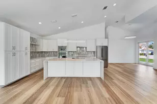 13878 Palm Grove Pl, Palm Beach Gardens, FL 33418 - Photo 23