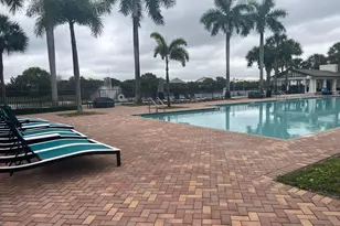 447 Corte Madera Ln, West Palm Beach, FL 33401 - Photo 25