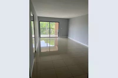 9235 SW 8th Street #503, Boca Raton, FL 33428 - Photo 3