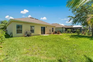 8110 Westfield Cir, Vero Beach, FL 32966 - Photo 33