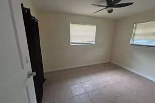 3370 NW 8th Pl, Lauderhill, FL 33311 - Photo 9