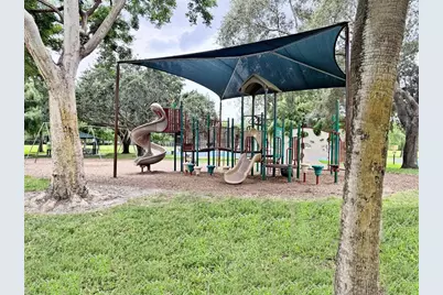 1020 NW 107th Avenue, Plantation, FL 33322 - Photo 33