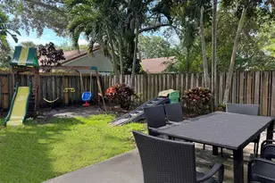 1020 NW 107th Ave, Plantation, FL 33322 - Photo 25