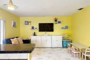1020 NW 107th Ave, Plantation, FL 33322 - Photo 9