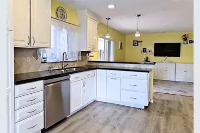 1020 NW 107th Avenue, Plantation, FL 33322 - Photo 11