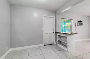 1406 NW 11th St, Fort Lauderdale, FL 33311 - Photo 11