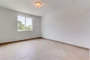1550 NE 34th Ct, Oakland Park, FL 33334 - Photo 3