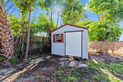 1531 NE 33rd Street, Pompano Beach, FL 33064 - Photo 9