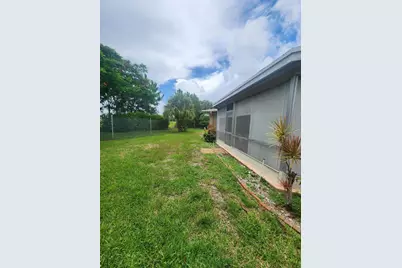 4821 NW 13th Avenue, Deerfield Beach, FL 33064 - Photo 3
