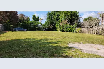702 SW Colleen Avenue, Port Saint Lucie, FL 34983 - Photo 7