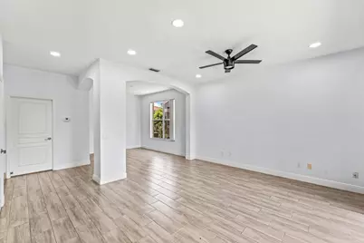 5477 Queenship Court, Greenacres, FL 33463 - Photo 11
