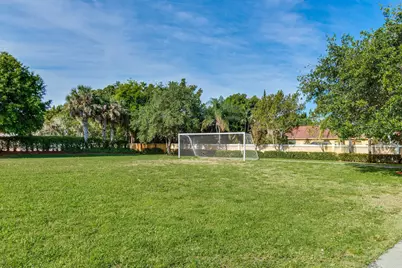 5477 Queenship Court, Greenacres, FL 33463 - Photo 39