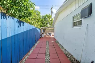 1427 NE 30th St, Pompano Beach, FL 33064 - Photo 19
