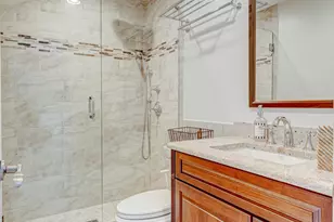 13 Lexington Ln E, Palm Beach Gardens, FL 33418 - Photo 35