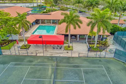 13 Lexington Lane E #F, Palm Beach Gardens, FL 33418 - Photo 57