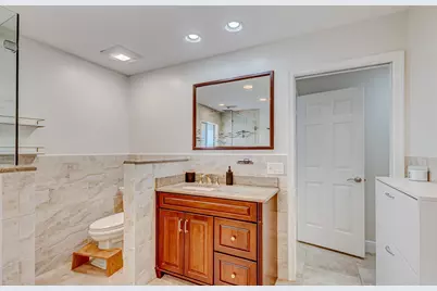 13 Lexington Lane E #F, Palm Beach Gardens, FL 33418 - Photo 31