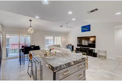 13 Lexington Lane E #F, Palm Beach Gardens, FL 33418 - Photo 19