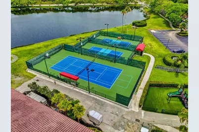 13 Lexington Lane E #F, Palm Beach Gardens, FL 33418 - Photo 51