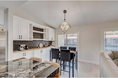 13 Lexington Lane E #F, Palm Beach Gardens, FL 33418 - Photo 21