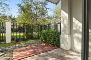 6989 Pines Cir, Coconut Creek, FL 33073 - Photo 17