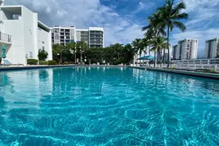 1000 Parkview Dr, Hallandale Beach, FL 33009 - Photo 7