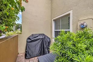 364 Lake Monterey Cir, Boynton Beach, FL 33426 - Photo 25