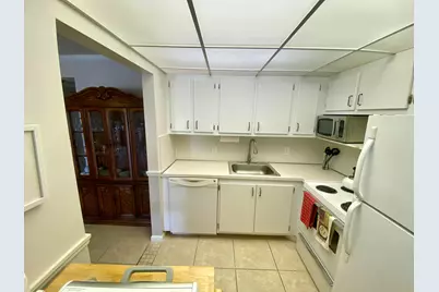 335 Farnham P, Deerfield Beach, FL 33442 - Photo 9