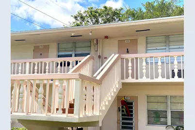 335 Farnham P, Deerfield Beach, FL 33442 - Photo 25