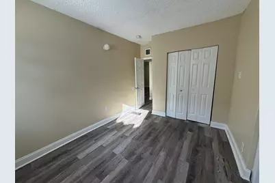 2881 NW 11th Place, Fort Lauderdale, FL 33311 - Photo 15