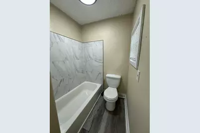 2881 NW 11th Place, Fort Lauderdale, FL 33311 - Photo 17